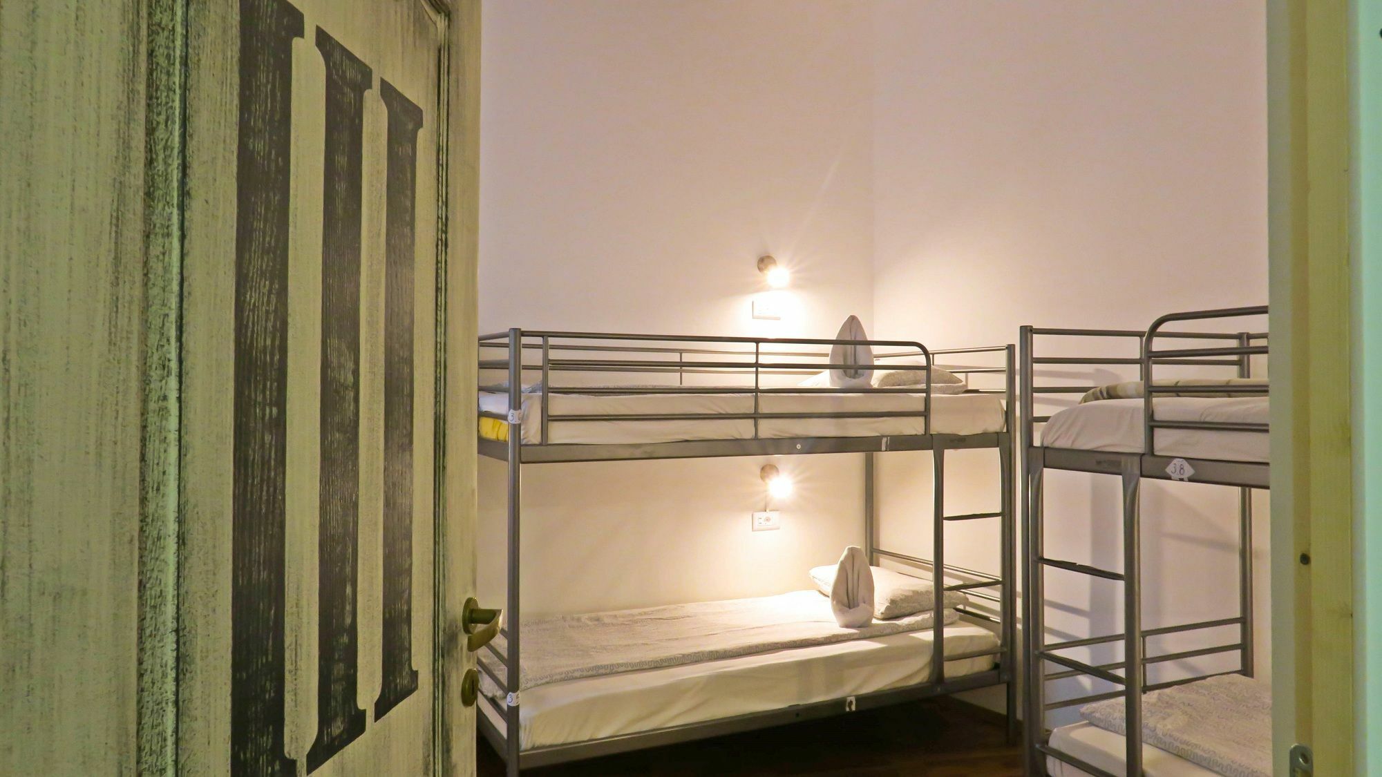 The Evil Clown Hostel Braszów Zewnętrze zdjęcie